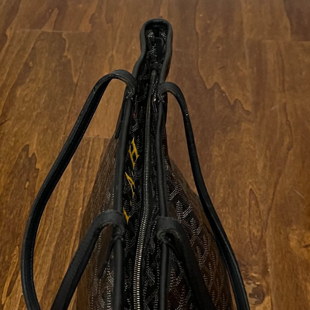 Authantic Goyard St Louis Tote Bag and dust bag too